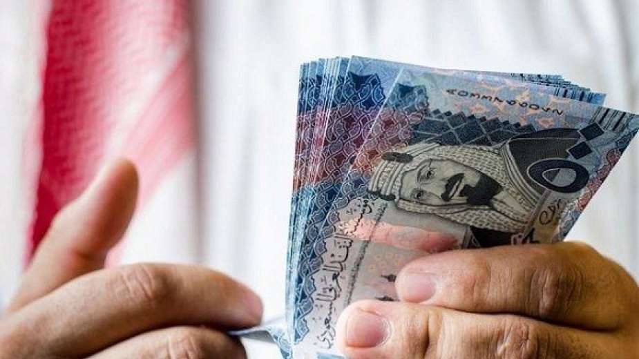 ادخل راتبك واعرف كم تستحق قرض من الأهلي السعودي